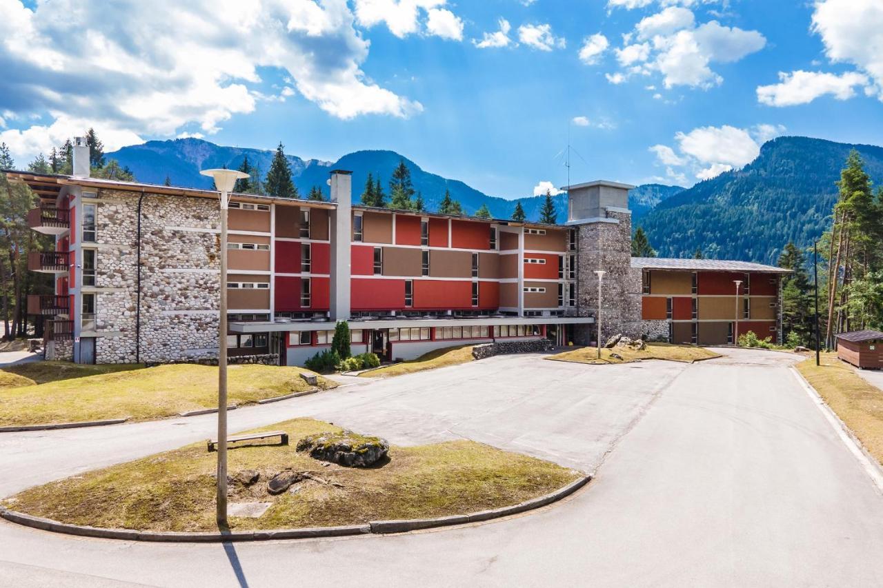 Appartamenti Corte Residence Borca di Cadore Kültér fotó