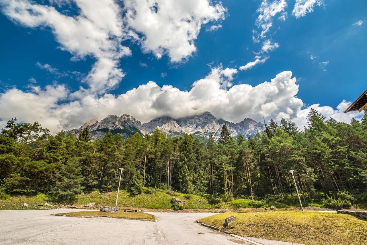 Appartamenti Corte Residence Borca di Cadore Kültér fotó