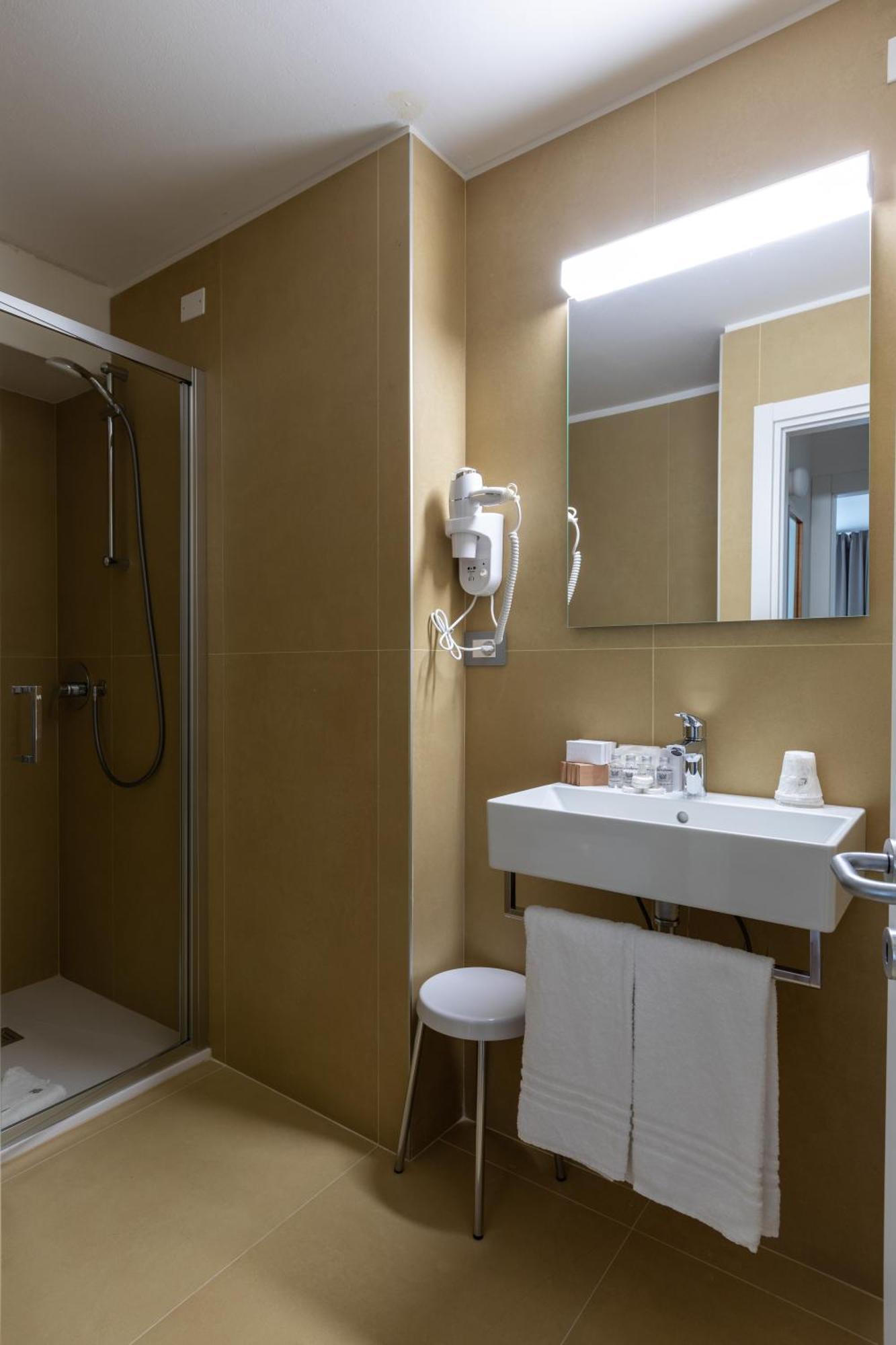 Appartamenti Corte Residence Borca di Cadore Kültér fotó
